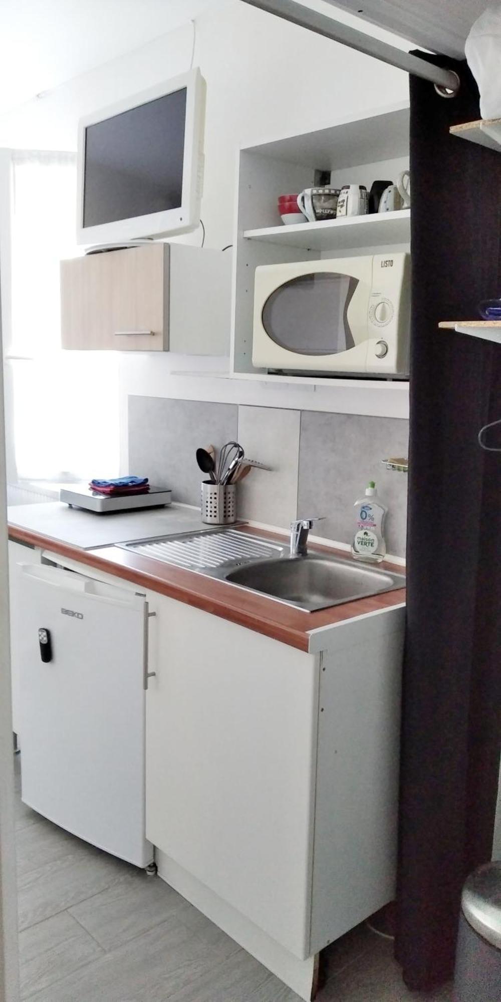 Chambre 1 Personne Et Studio 1 Personne Avec Entree Libre Et Salle De Bain Privee 꼴로미에 외부 사진