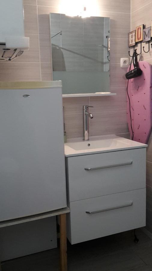 Chambre 1 Personne Et Studio 1 Personne Avec Entree Libre Et Salle De Bain Privee 꼴로미에 외부 사진