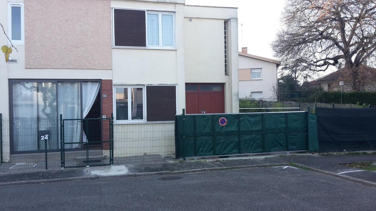 Chambre 1 Personne Et Studio 1 Personne Avec Entree Libre Et Salle De Bain Privee 꼴로미에 외부 사진